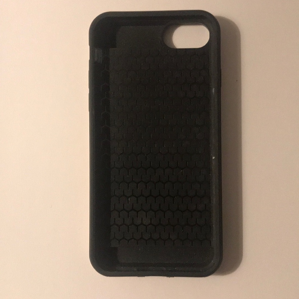 iPhone 7 case 📱 - Picture 2 of 3